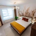 Spacious 1014 B4 Apartman *