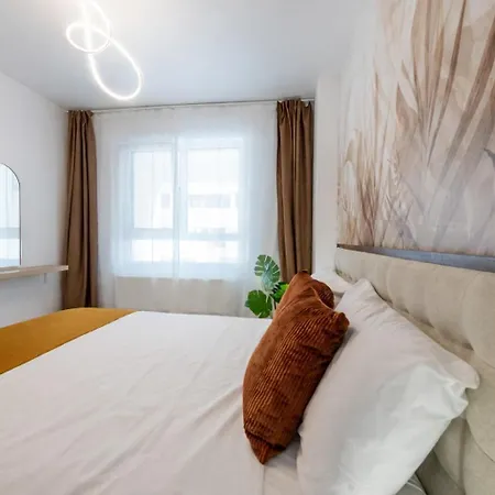 Spacious 1014 B4 Bukarest