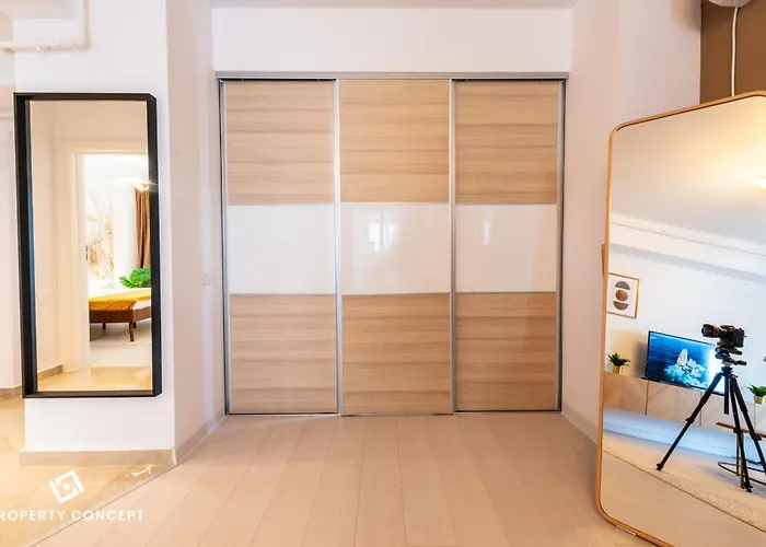 Spacious 1014 B4 Apartment